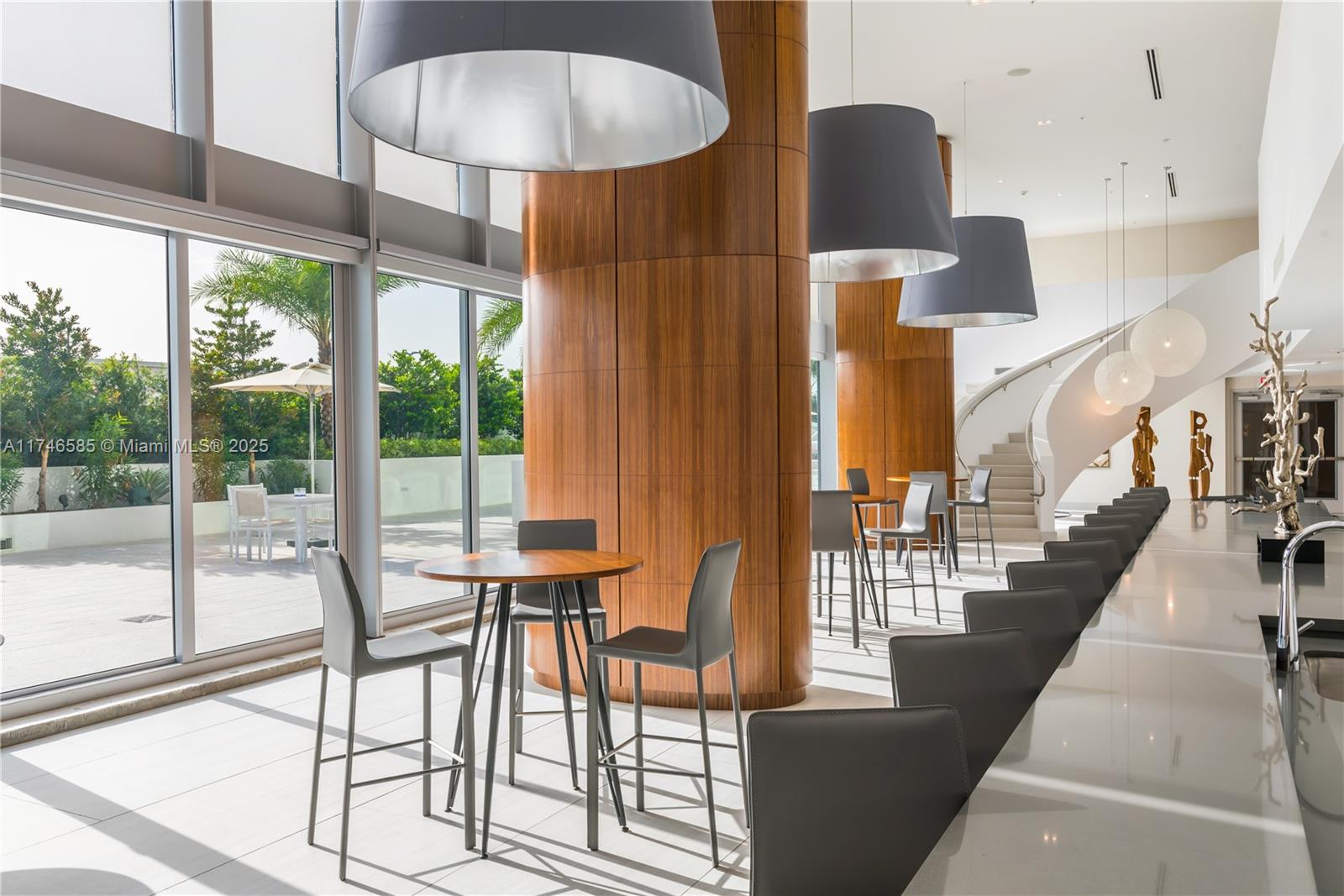 RIVA - Residential