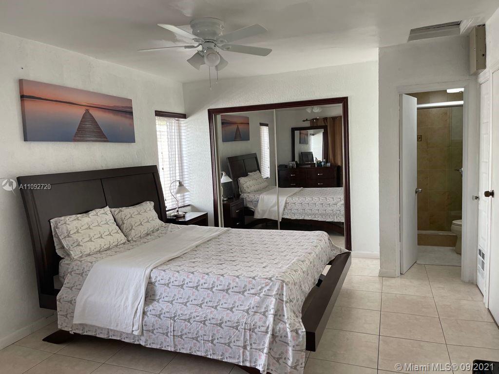 HOLLYWOOD PARK - Residential