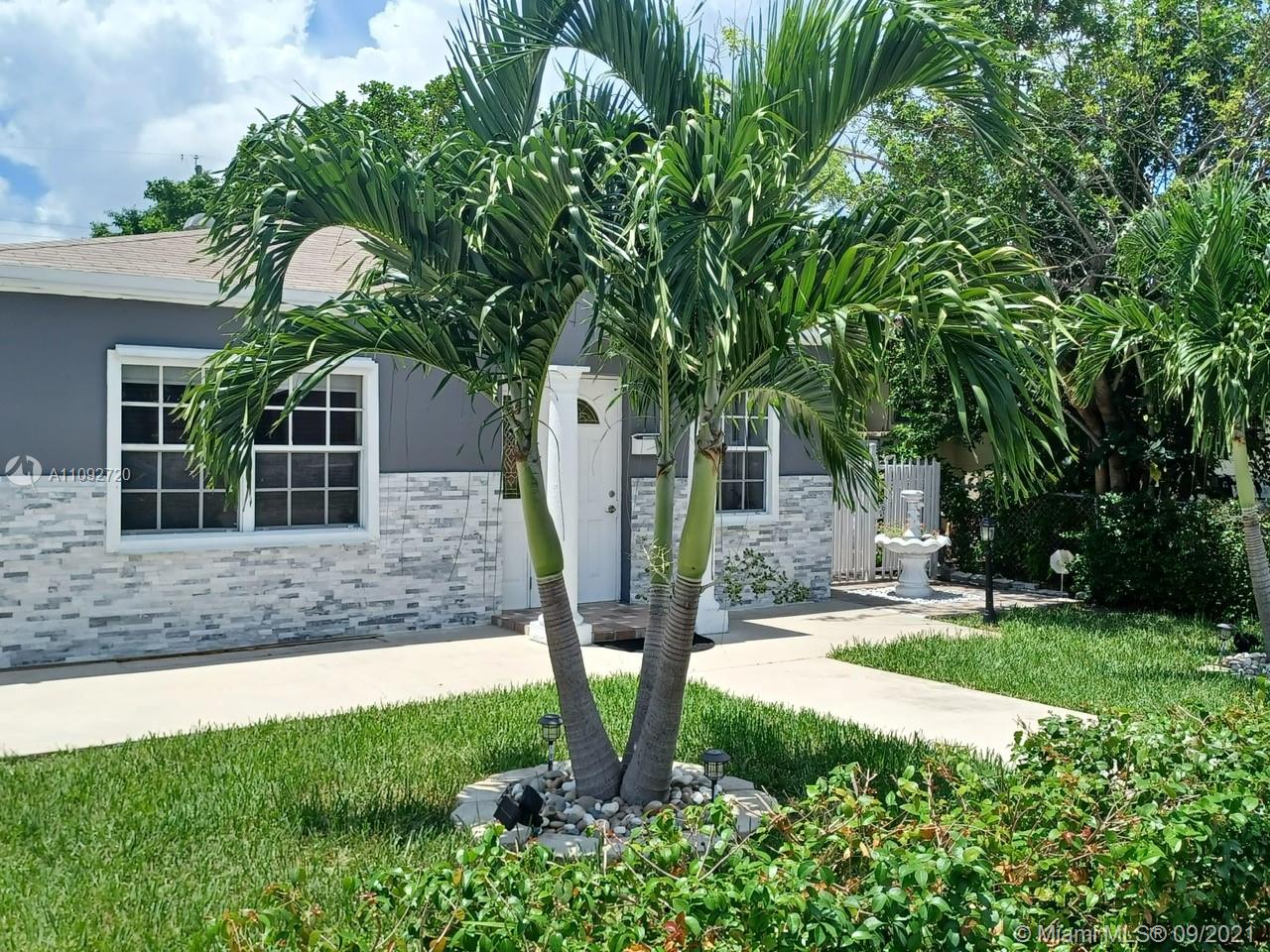 HOLLYWOOD PARK - Residential