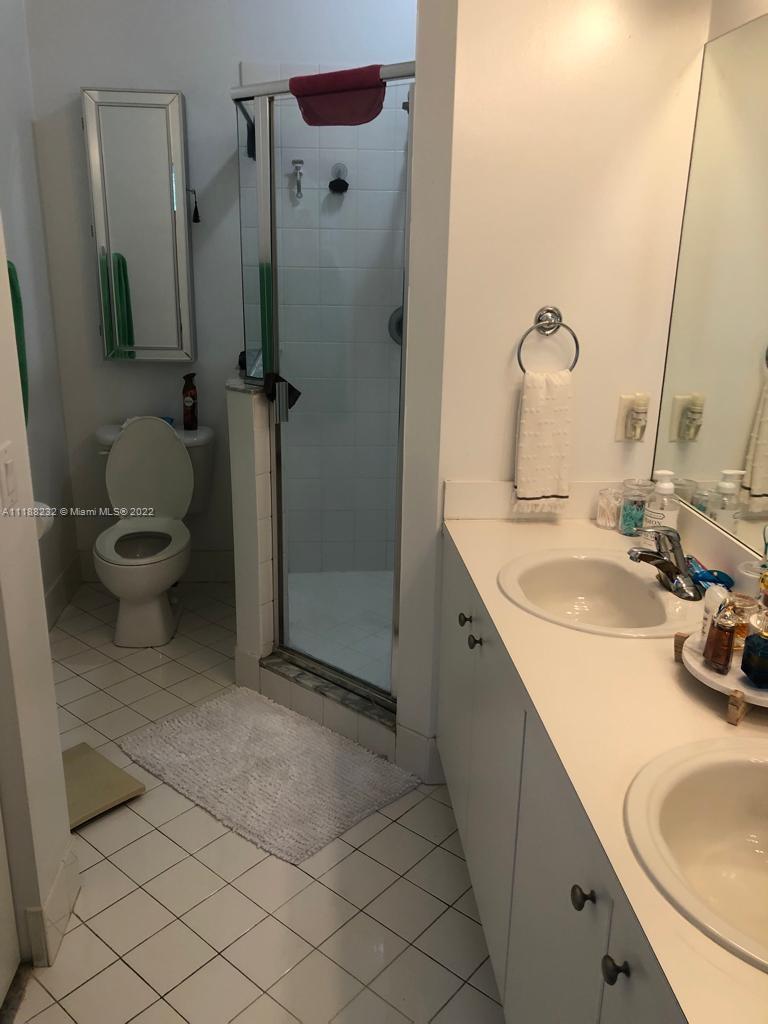 FLORIDIAN ISLES SOUTH - Residential