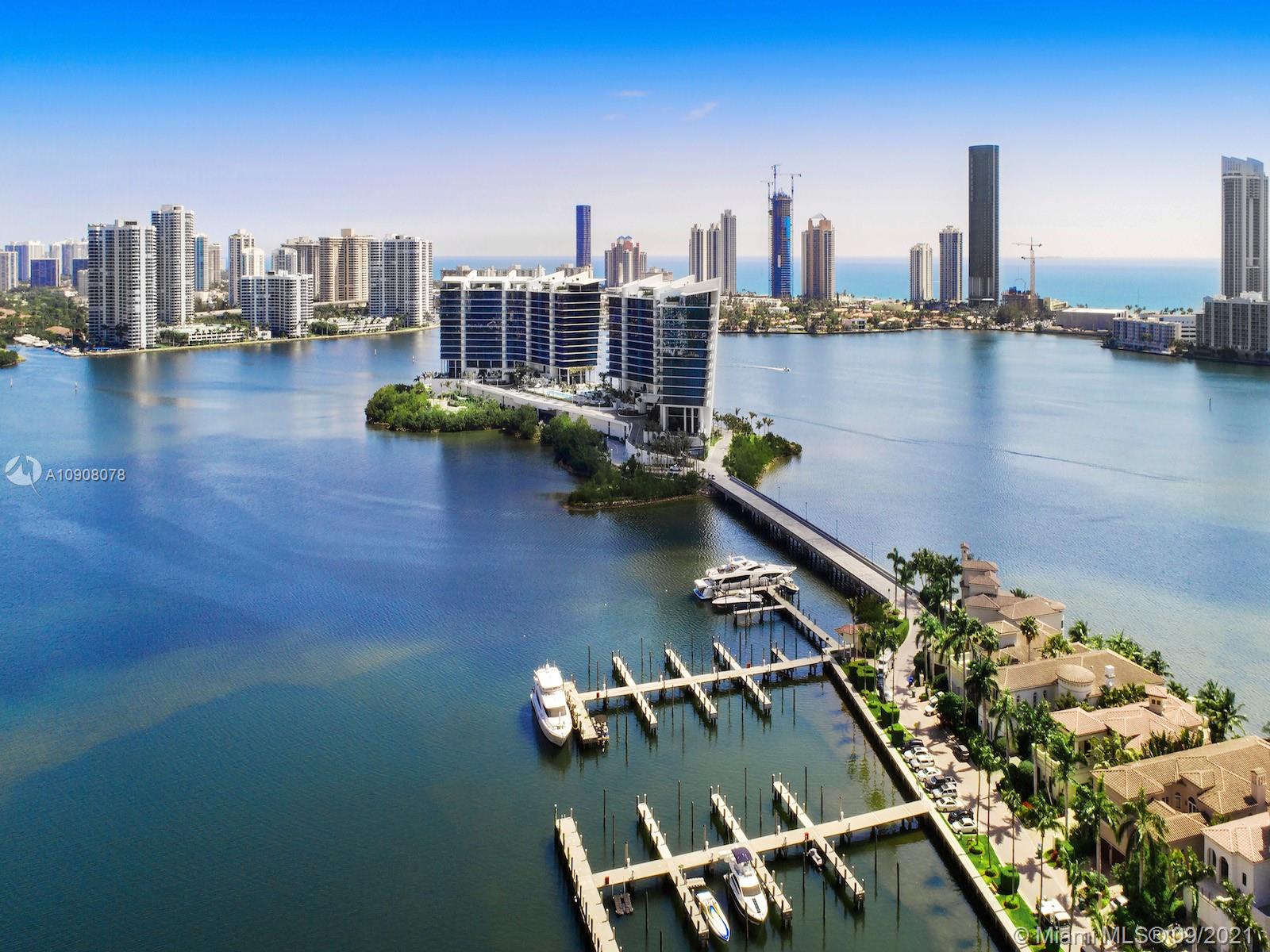 PRIVE CONDO - Residential