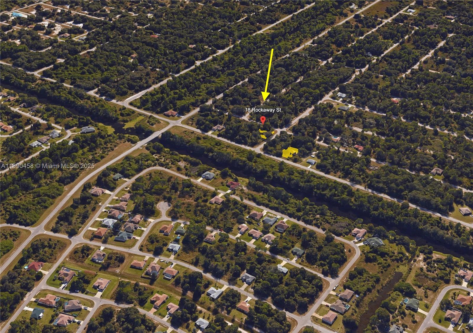 Port Charlotte Section 14 - Land