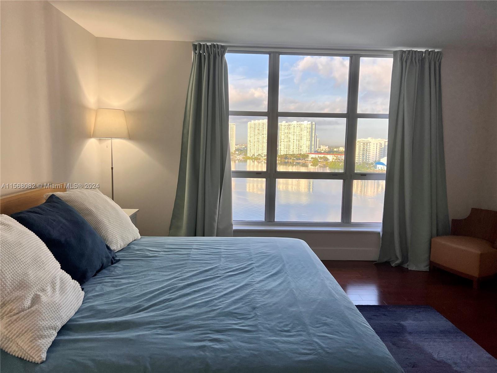 MYSTIC POINTE CONDO NO ON - Residential Lease