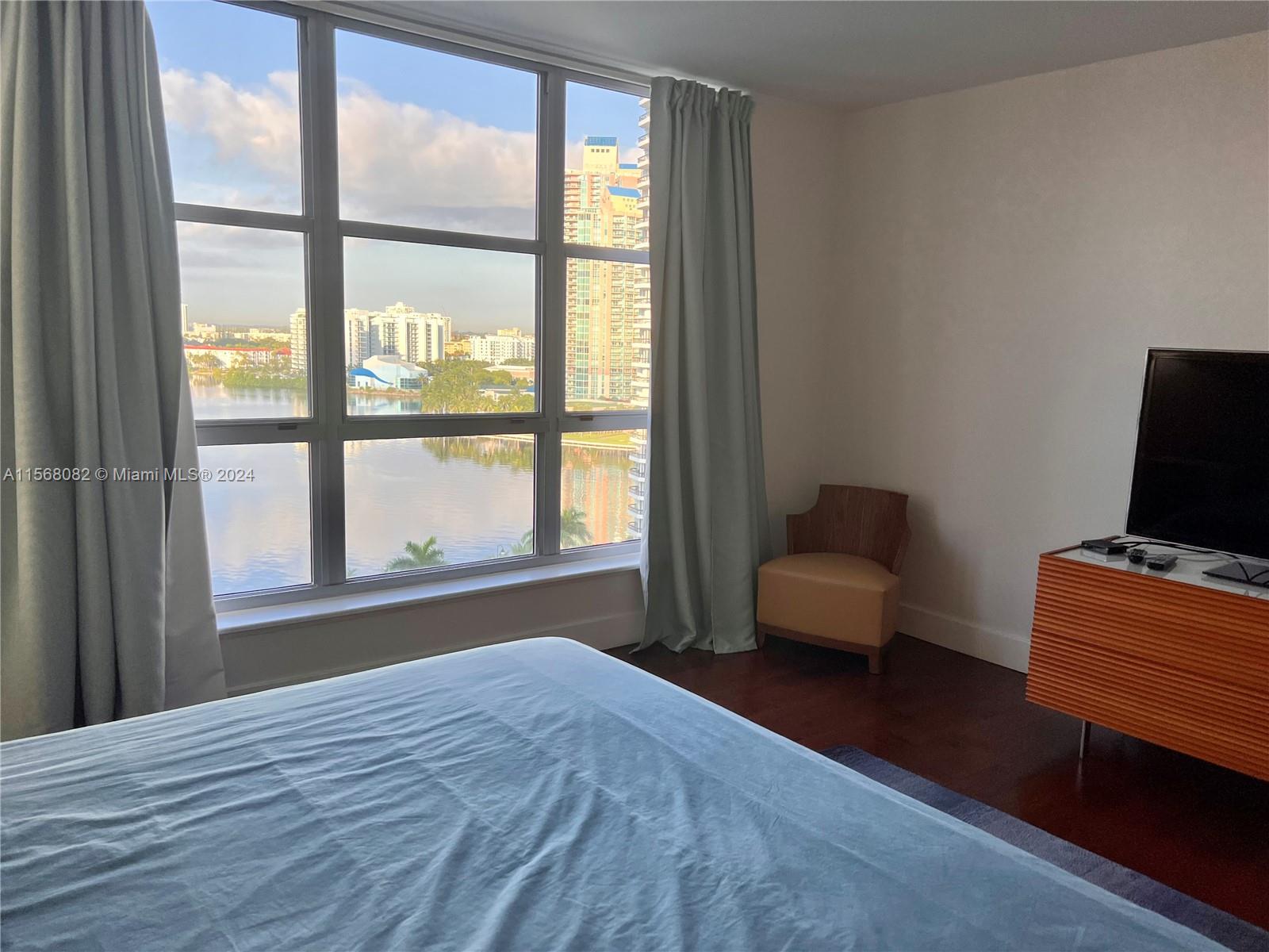 MYSTIC POINTE CONDO NO ON - Residential Lease