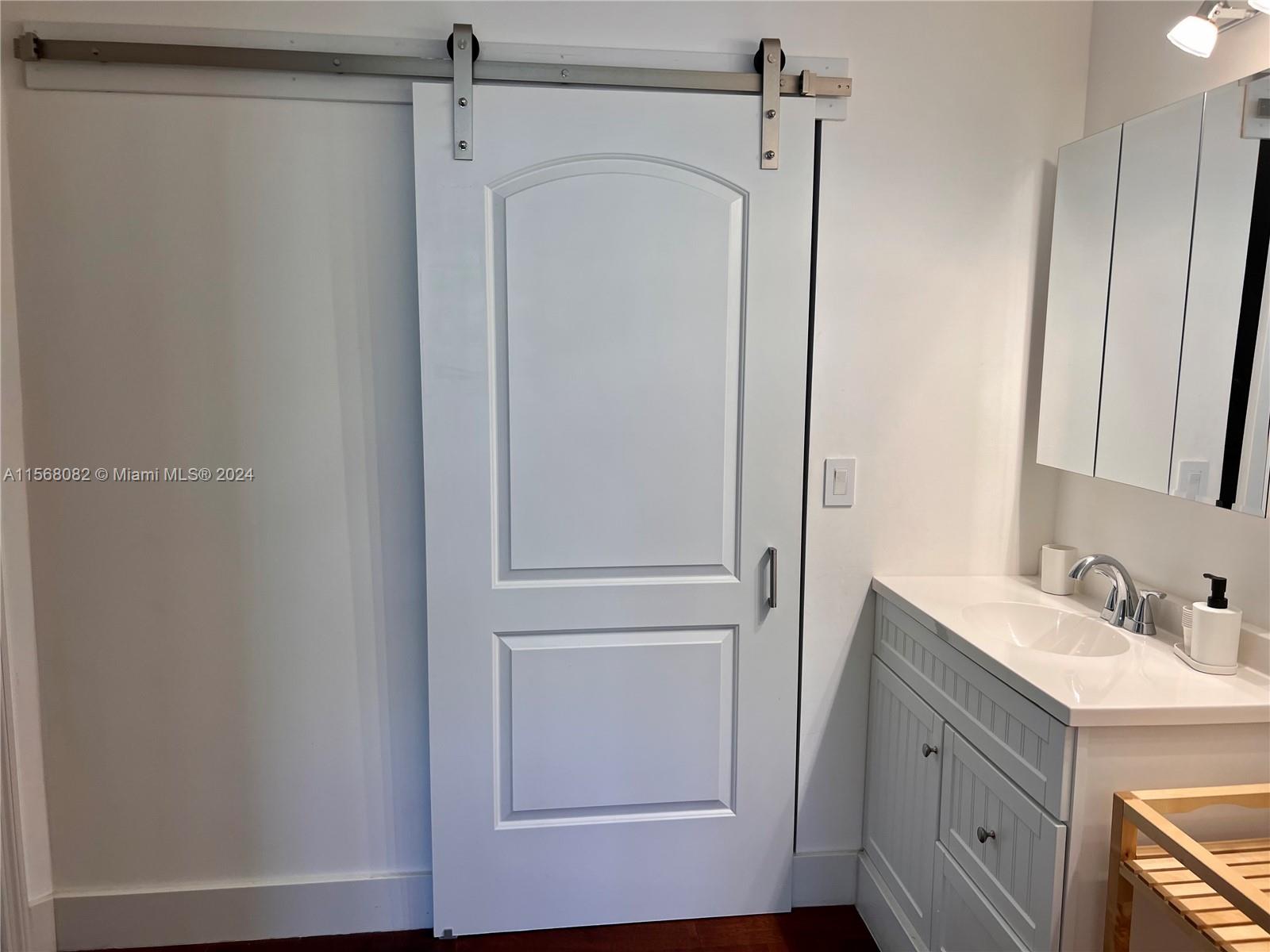 MYSTIC POINTE CONDO NO ON - Residential Lease