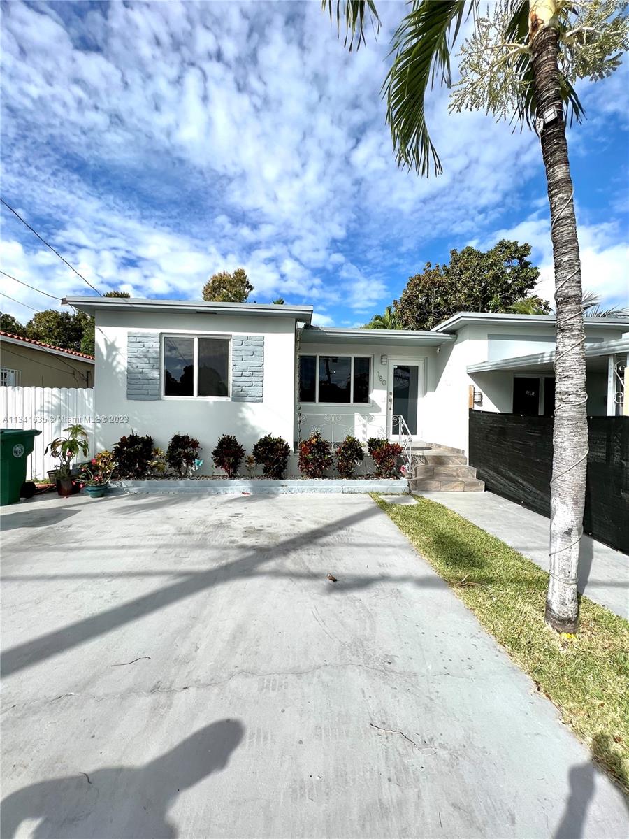 TWELFTH ST MANORS 1ST ADD - Residential Lease