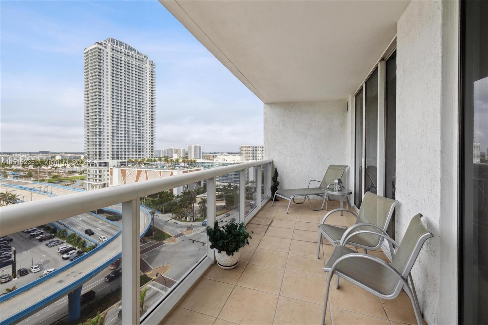 BEACH CLUB THREE CONDO - Residential