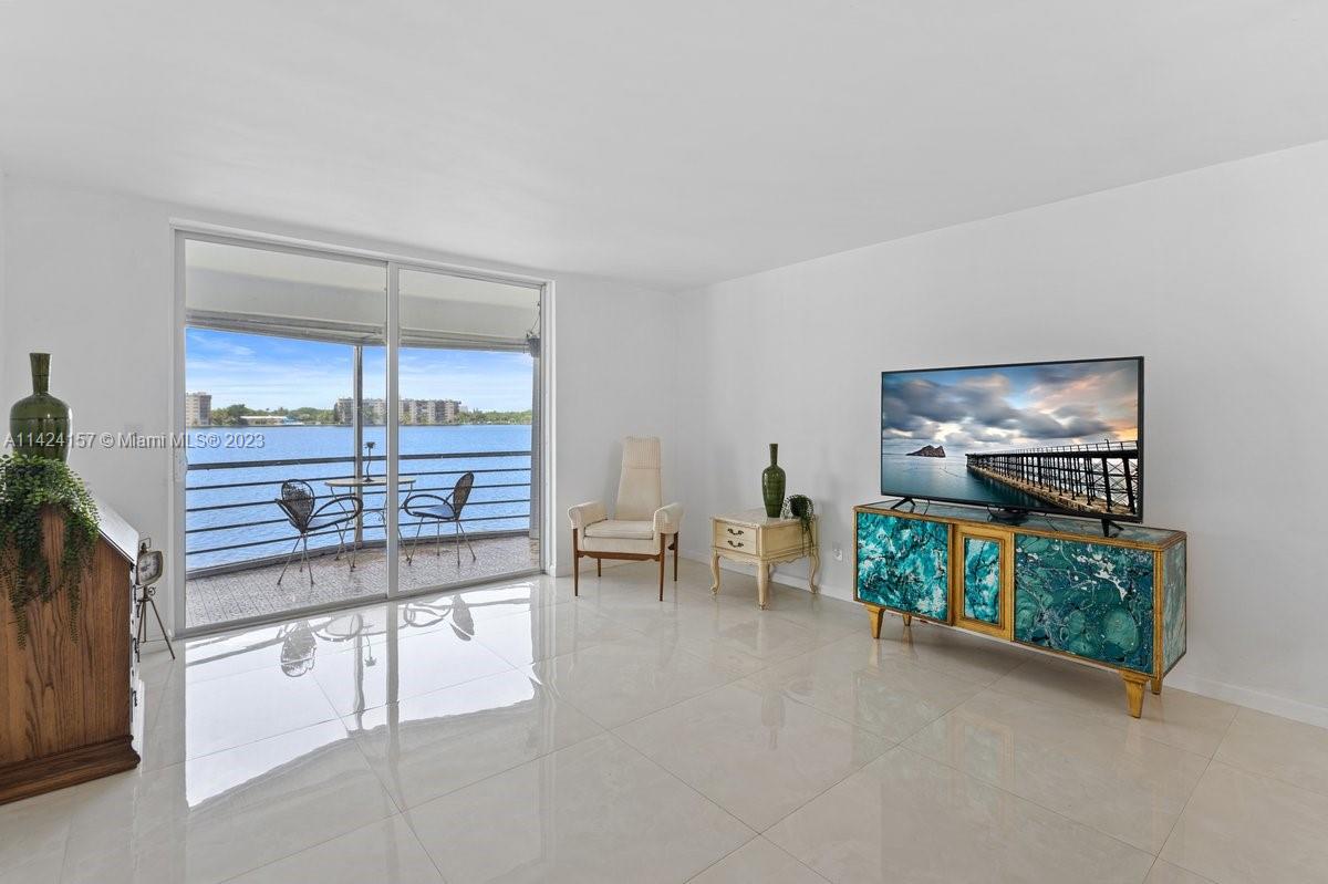 RIVIERA CONDOMINIUM APTS - Residential Lease