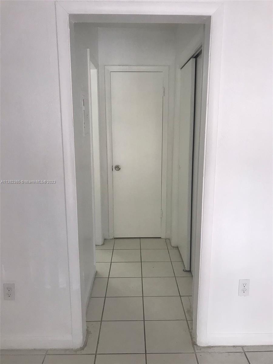 GOLFVIEW PARK - Residential Lease