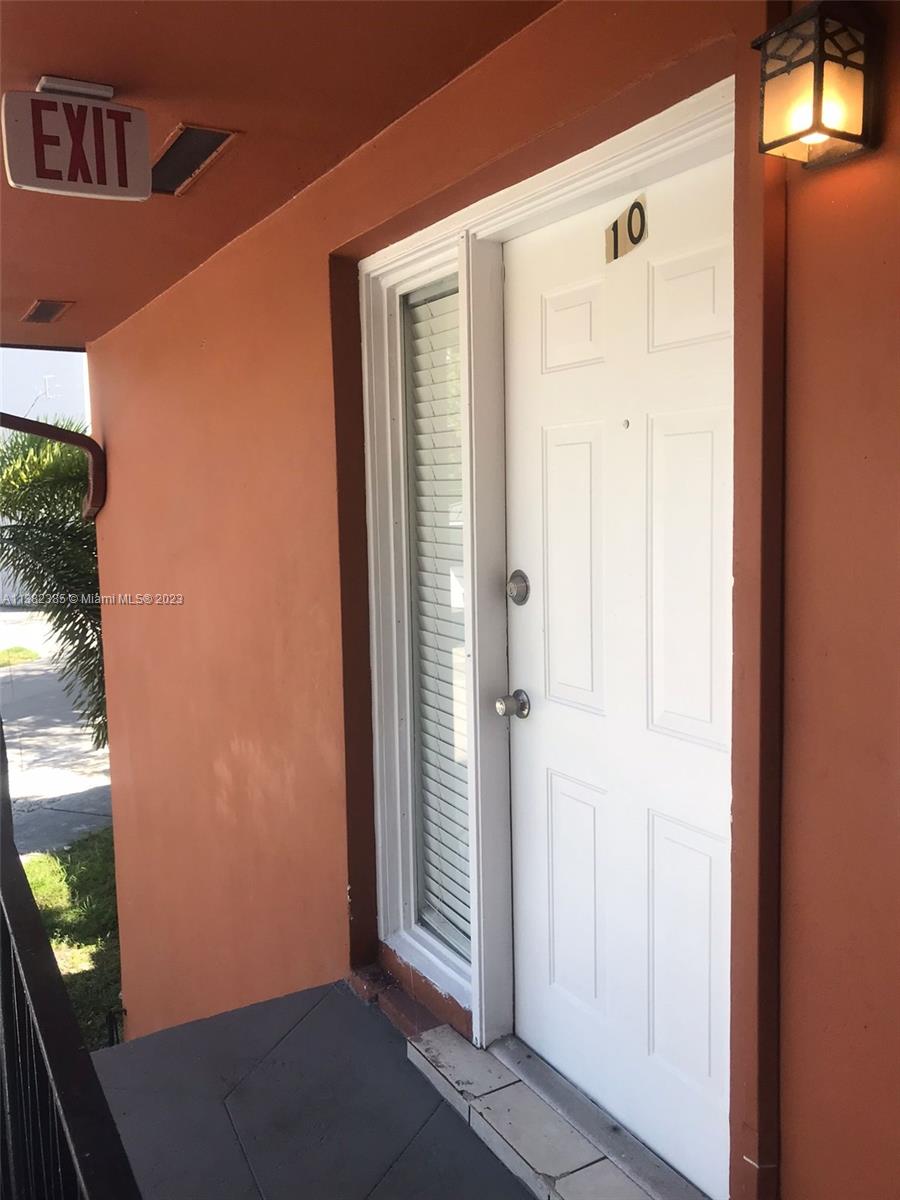 GOLFVIEW PARK - Residential Lease