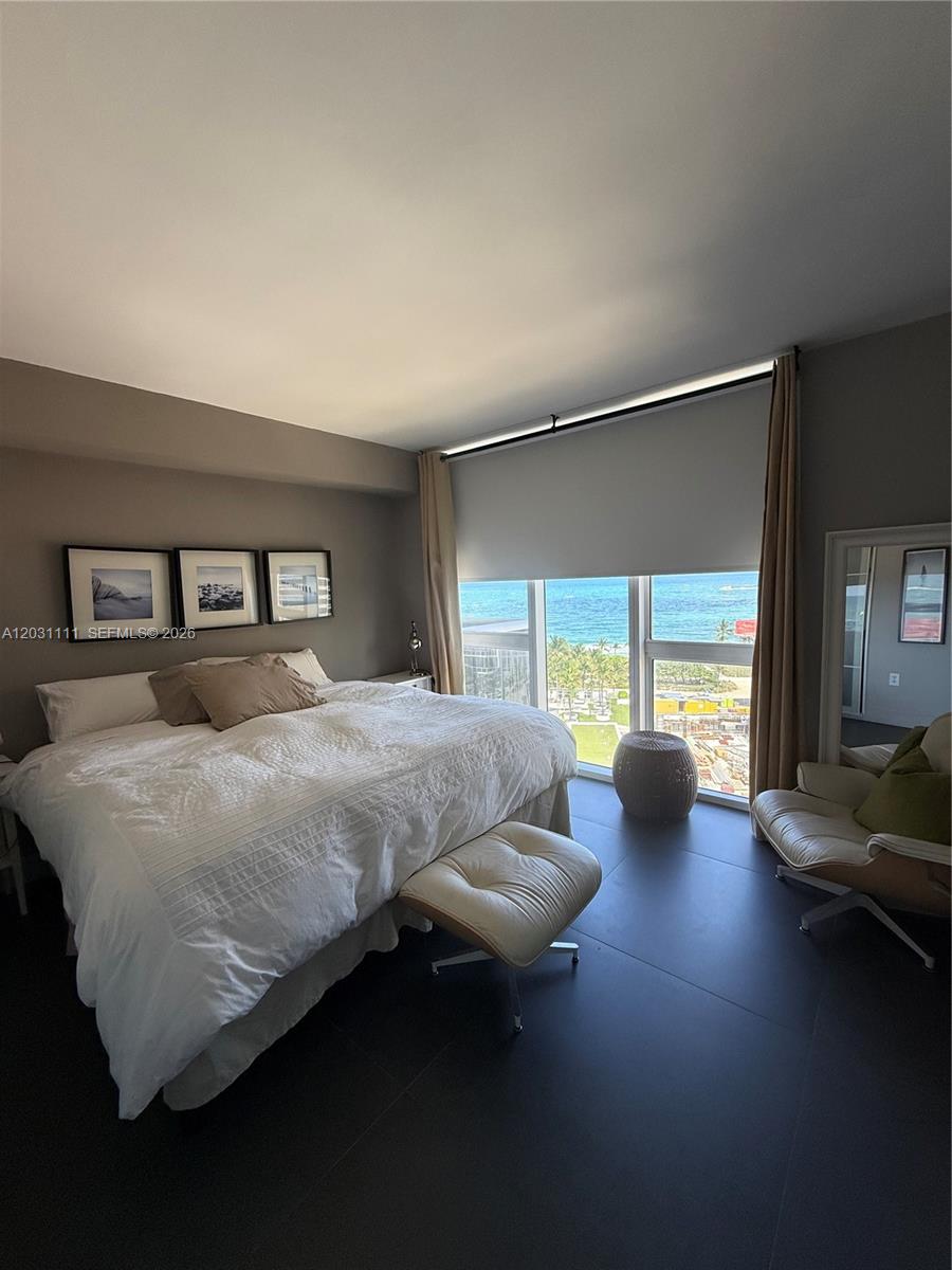 HARBOUR HOUSE - Residential