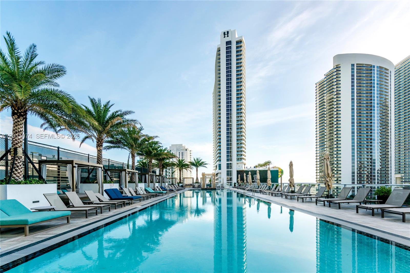 Hyde Beach House - Residential