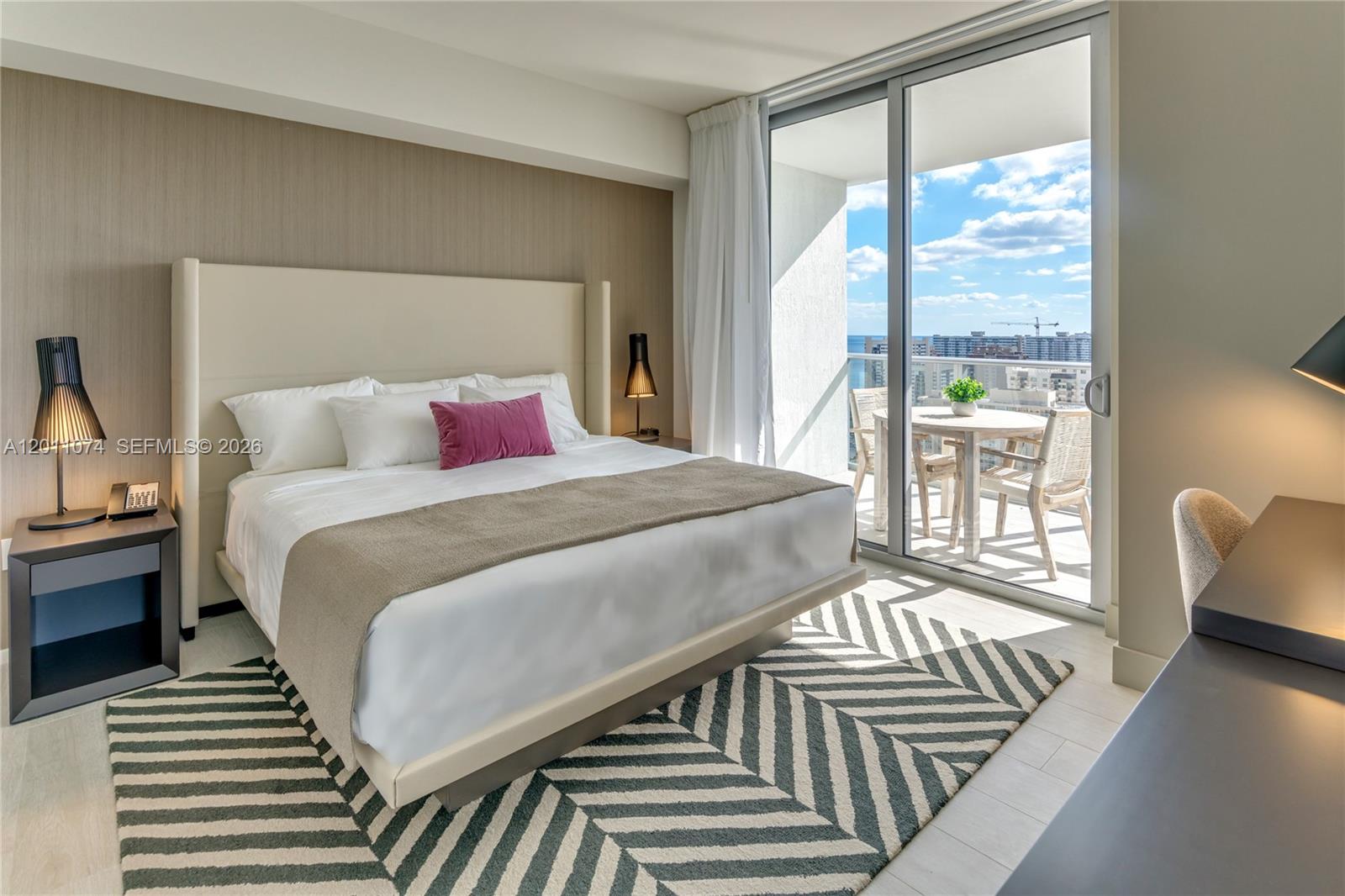 Hyde Beach House - Residential