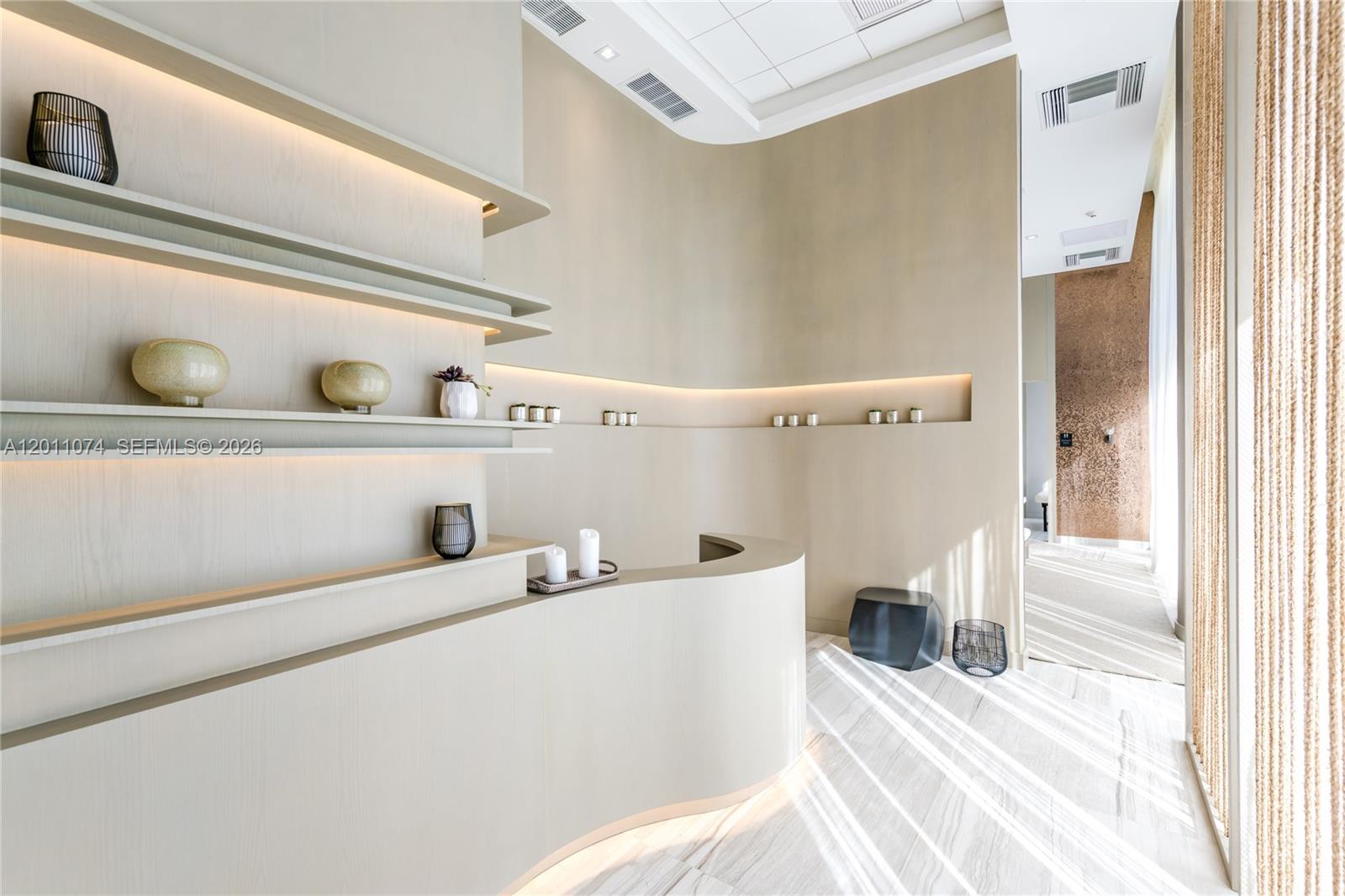 Hyde Beach House - Residential
