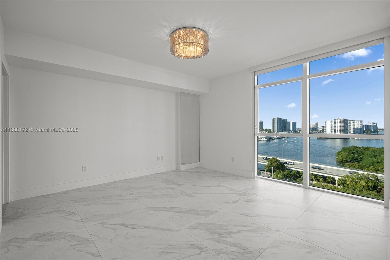 400 SUNNY ISLES CONDO - Residential