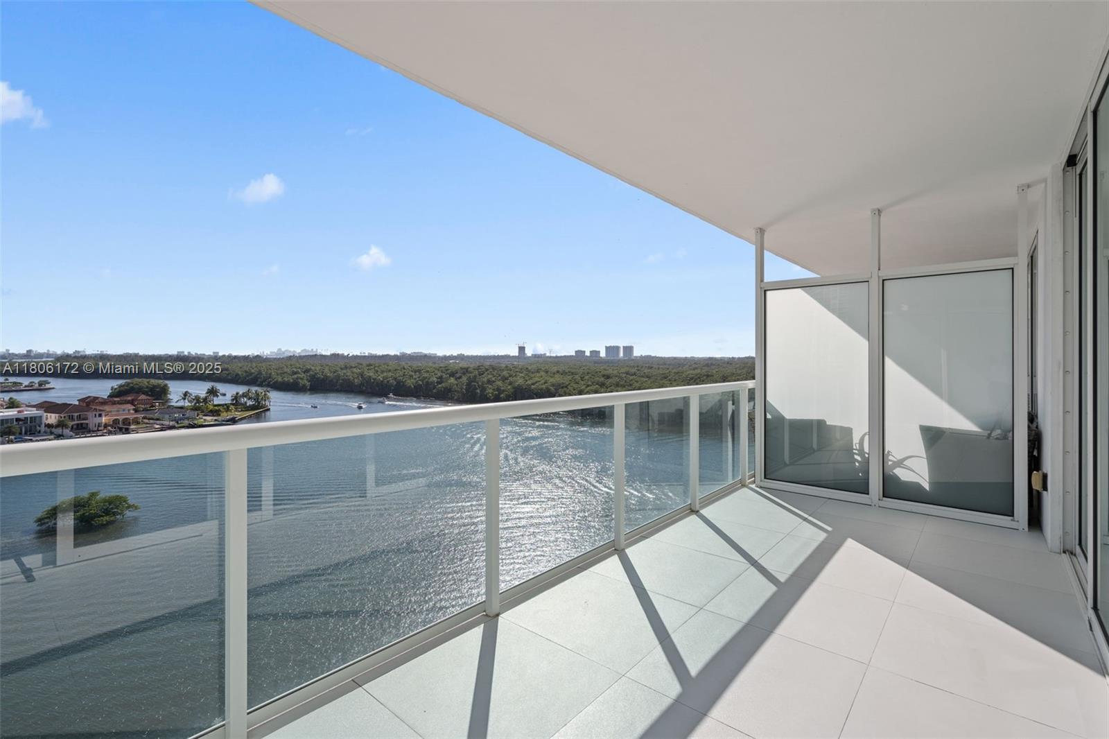 400 SUNNY ISLES CONDO - Residential