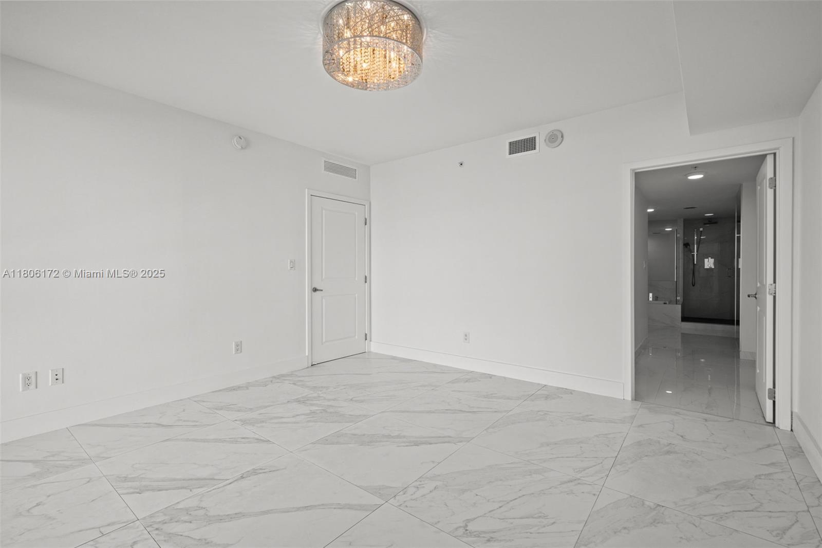 400 SUNNY ISLES CONDO - Residential