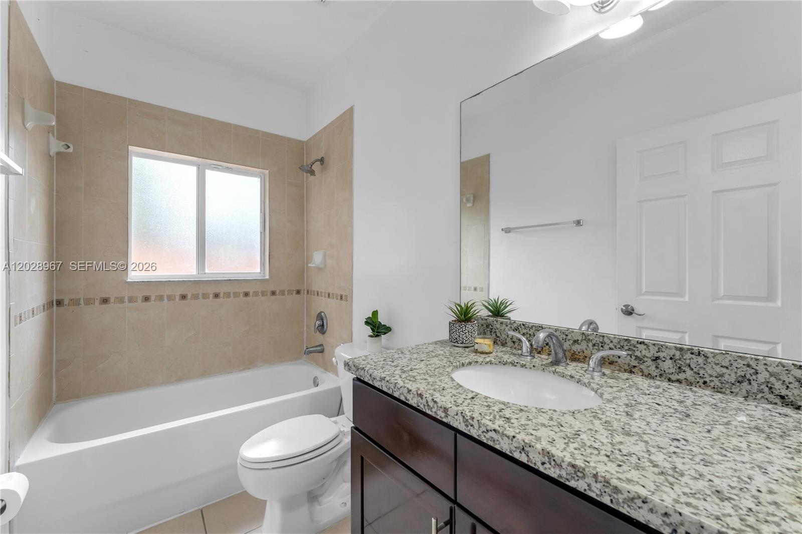 CHATEAU ROYAL ESTATES - Residential