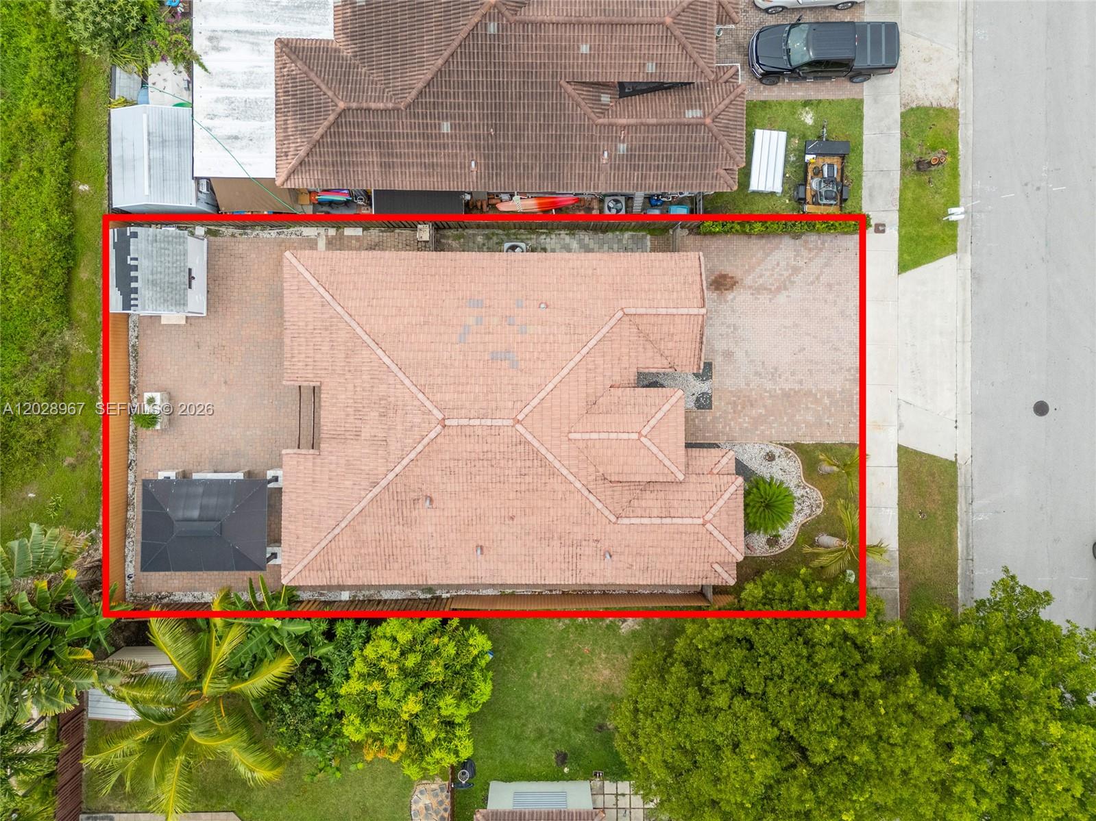 CHATEAU ROYAL ESTATES - Residential