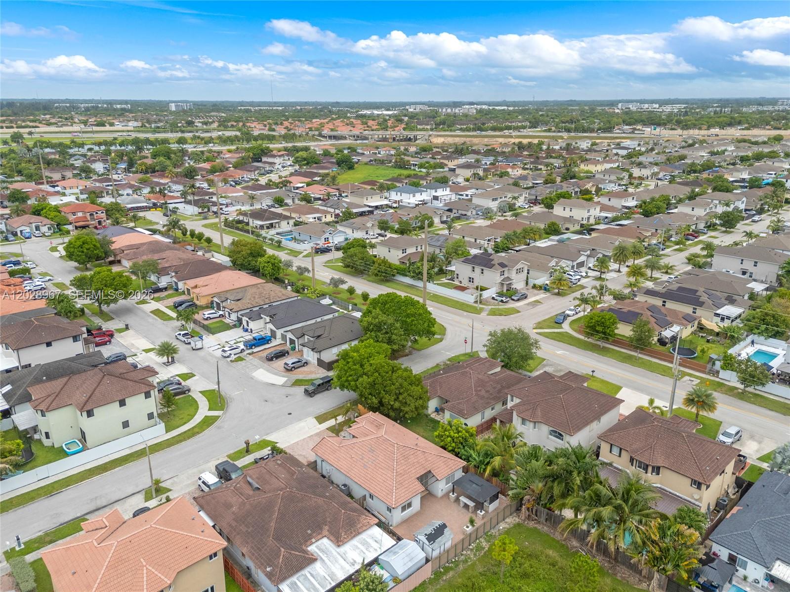 CHATEAU ROYAL ESTATES - Residential