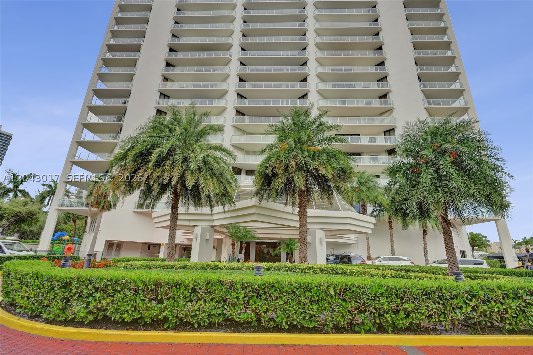 MARINA TOWER CONDO - Residential