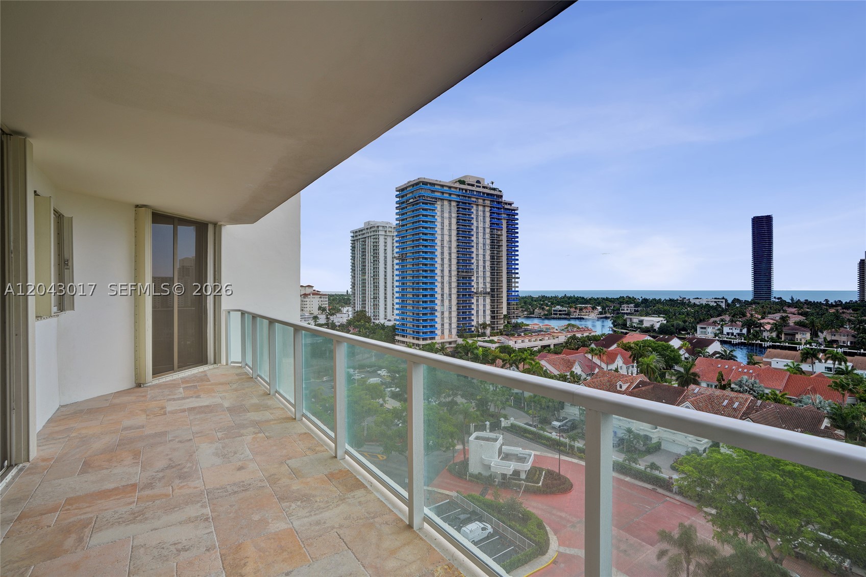 MARINA TOWER CONDO - Residential