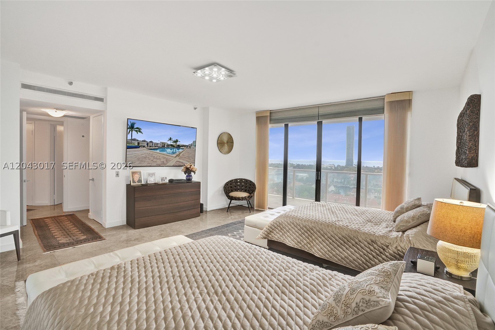 MARINA TOWER CONDO - Residential