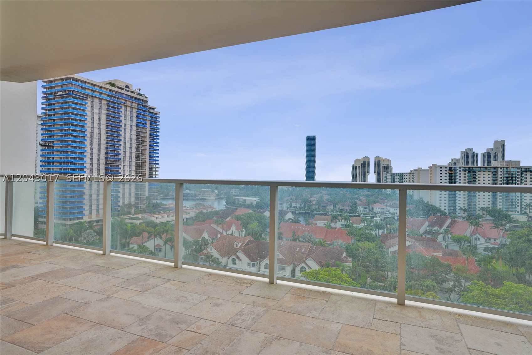 MARINA TOWER CONDO - Residential