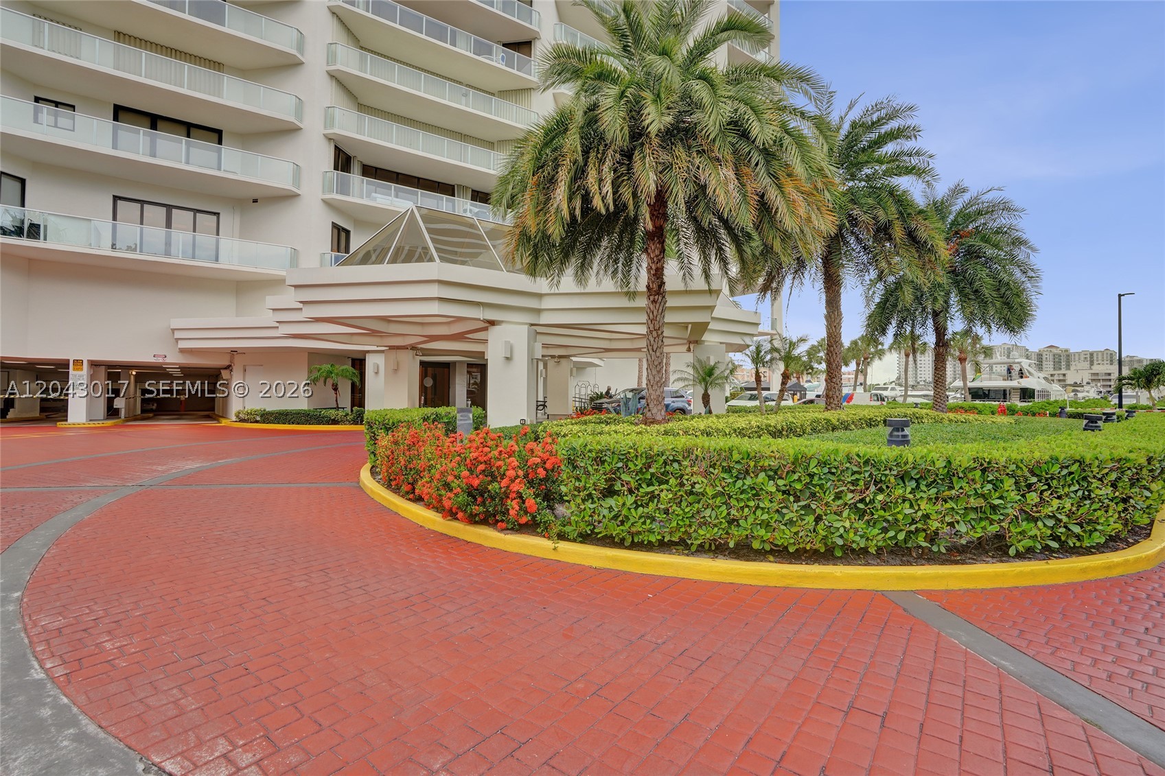 MARINA TOWER CONDO - Residential