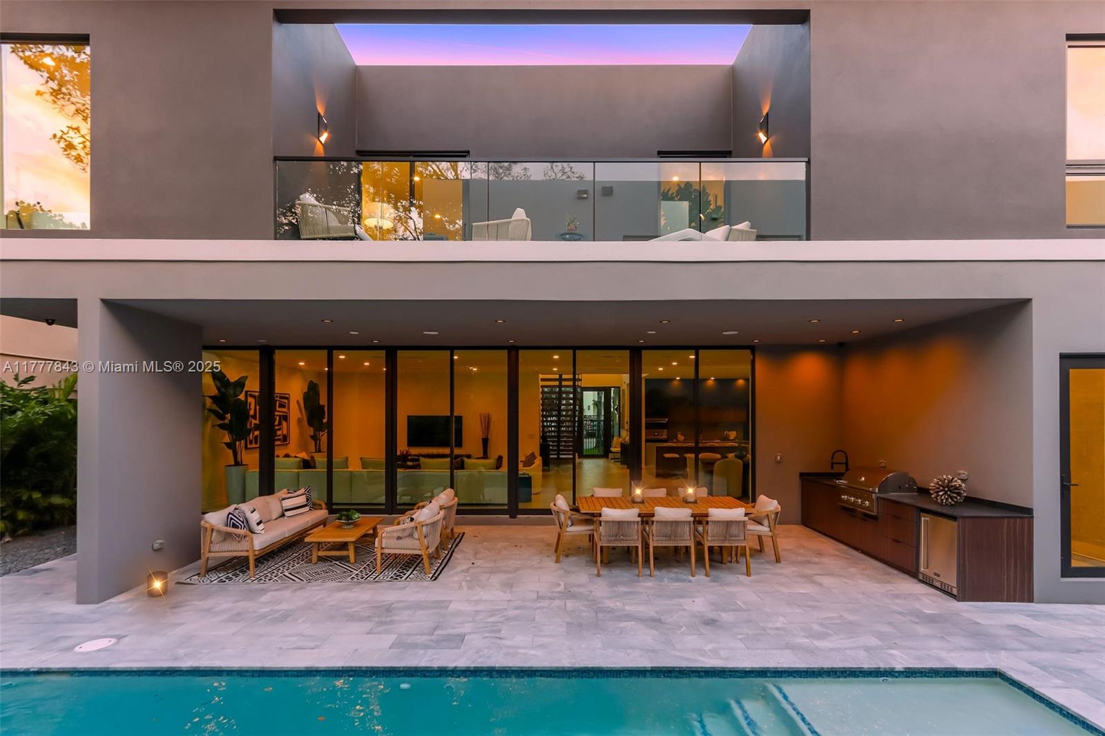 MUNDYS - Residential
