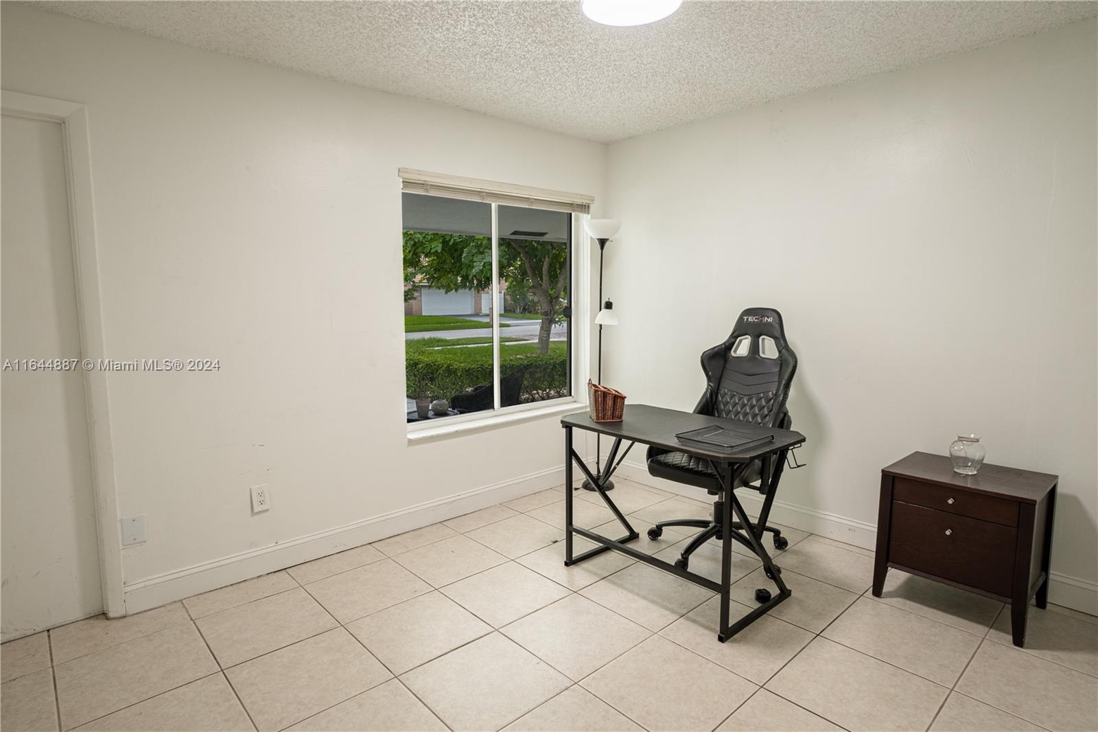 LINDGREN EAST - Residential