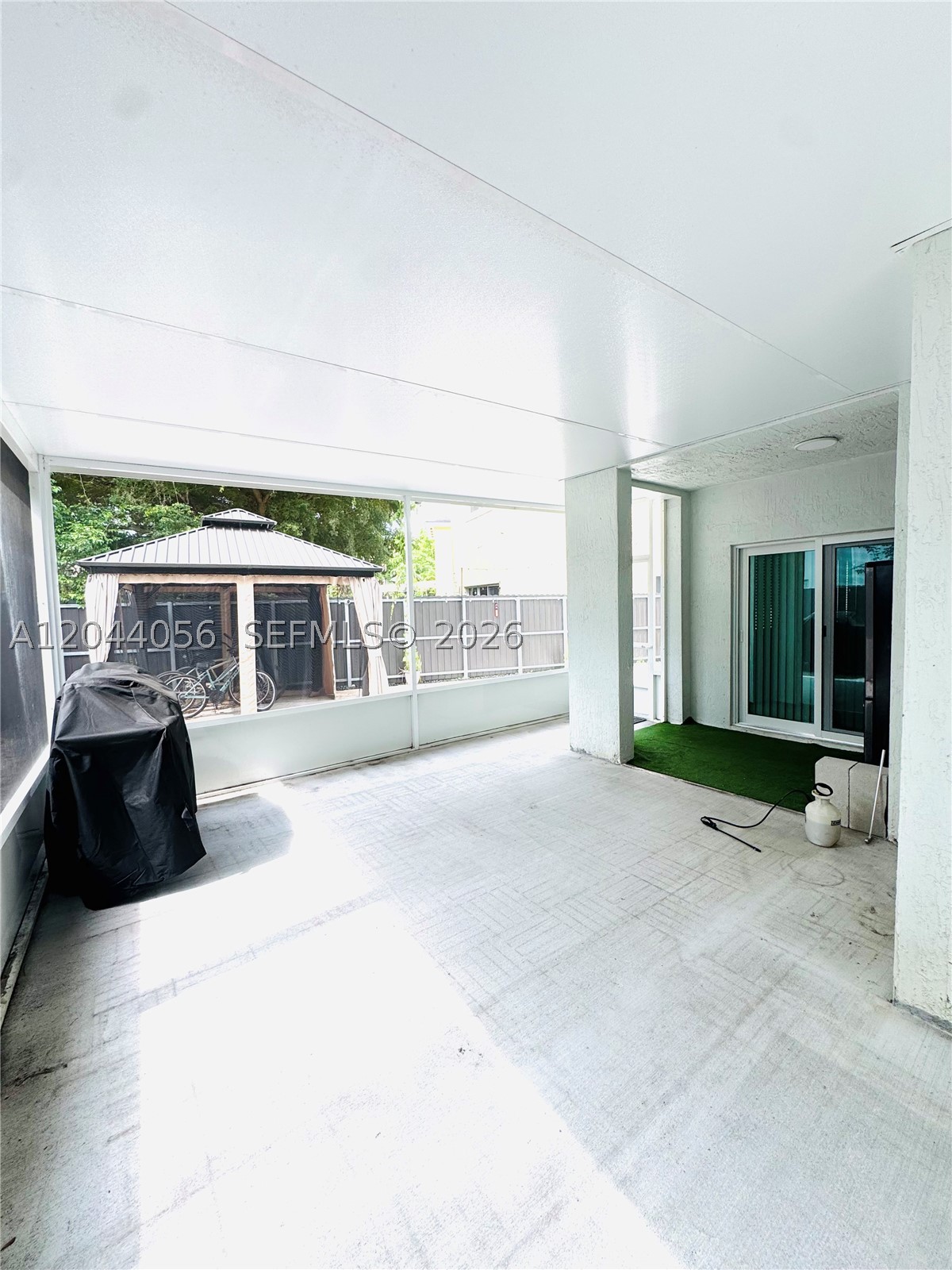 EMILIOS PLACE AT OASIS - Residential