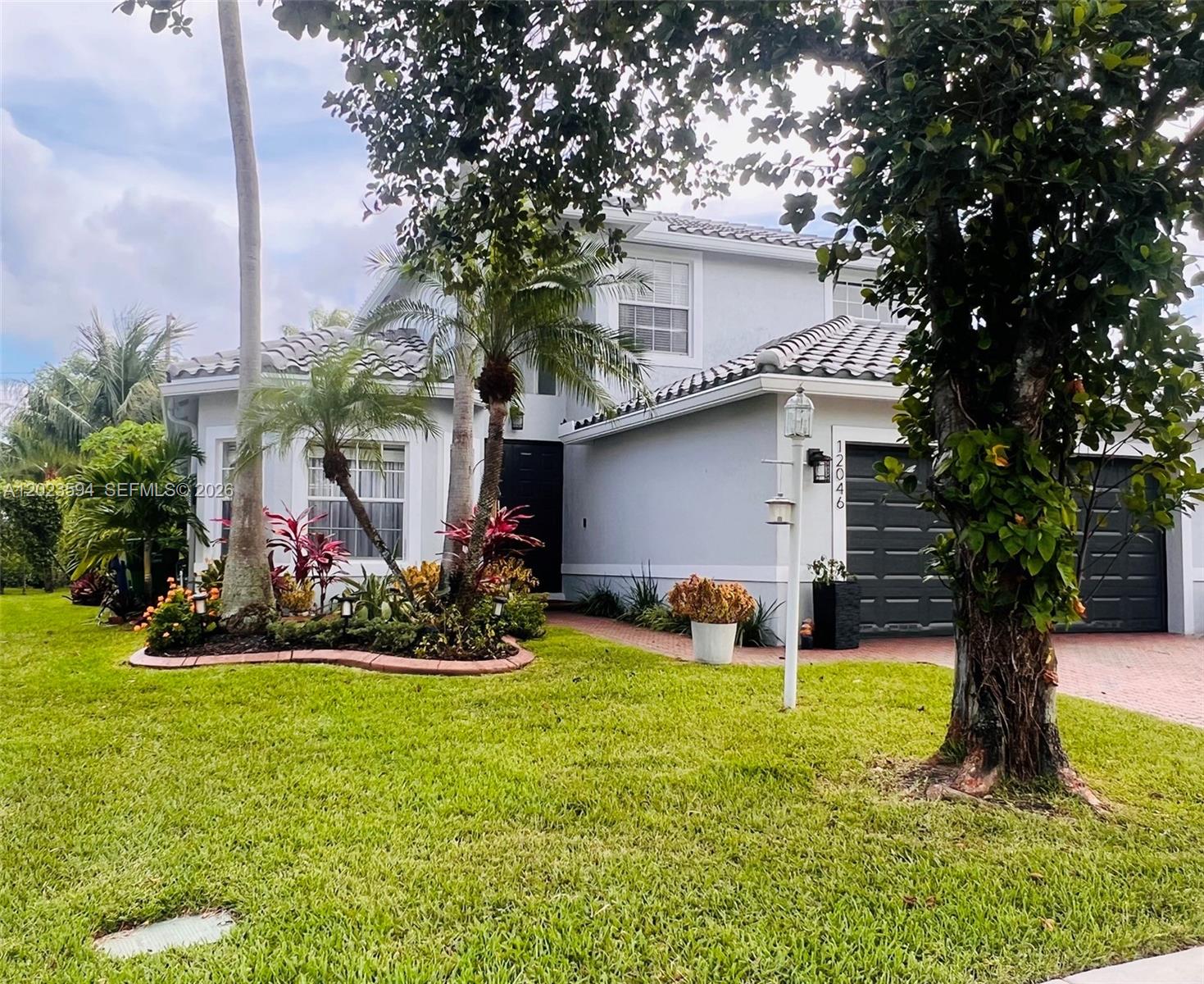 WYNDHAM LAKES CENTRAL - Residential Lease