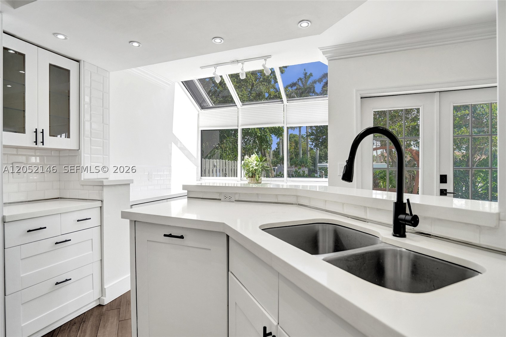 CENTRAL PARK LAKE - Residential