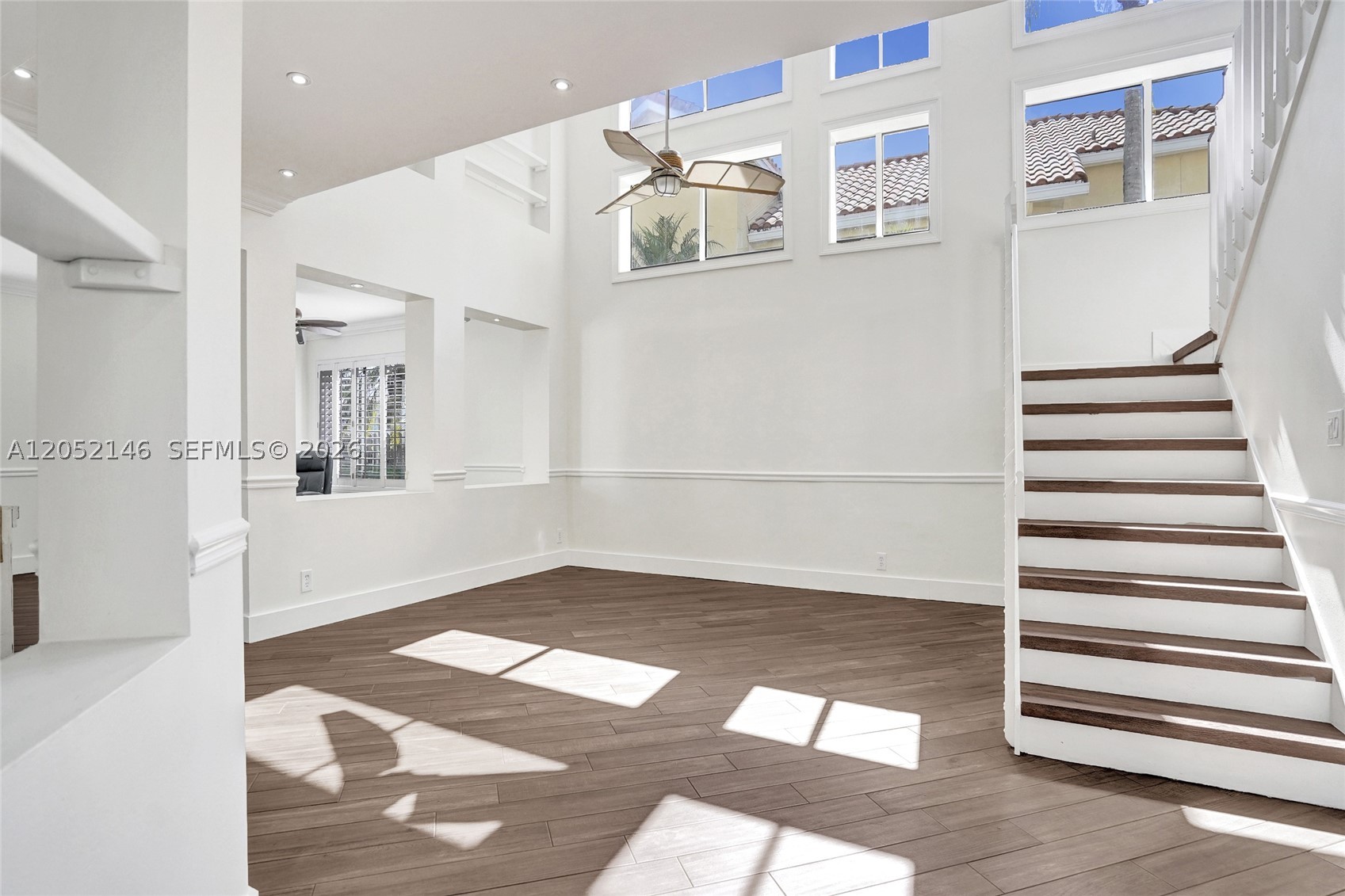 CENTRAL PARK LAKE - Residential