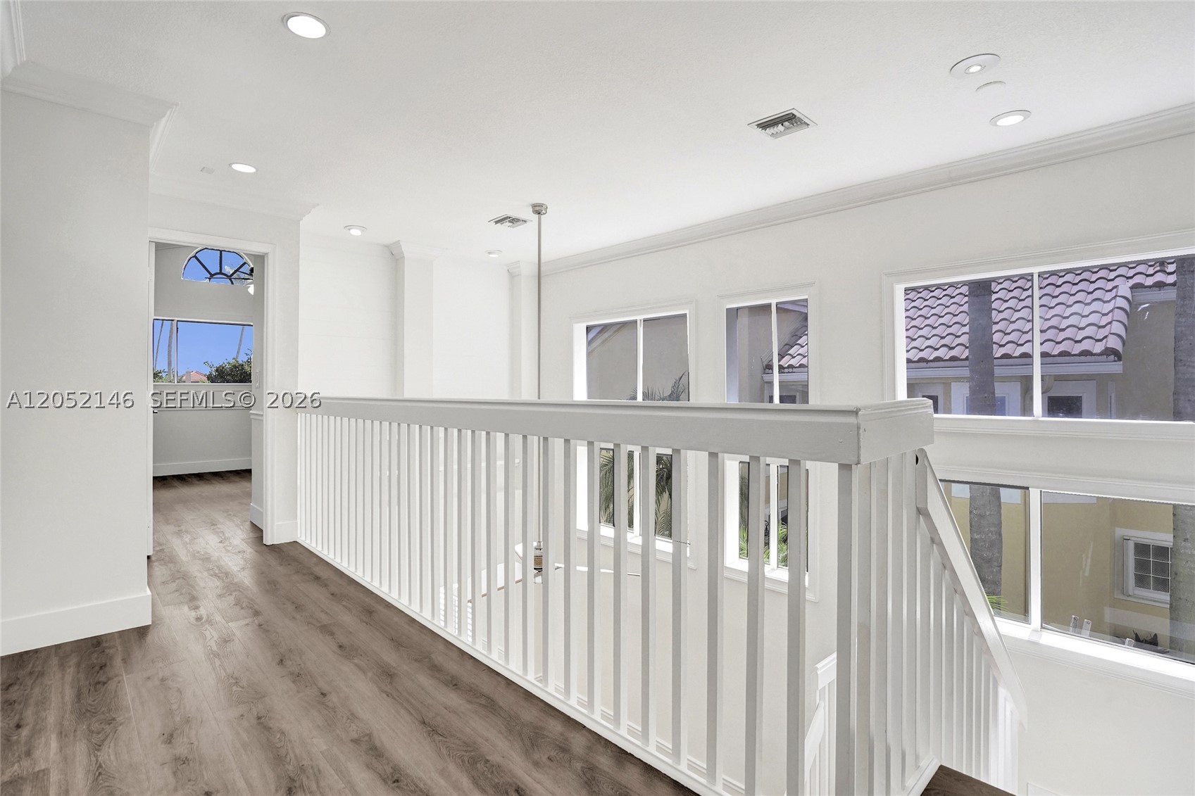 CENTRAL PARK LAKE - Residential