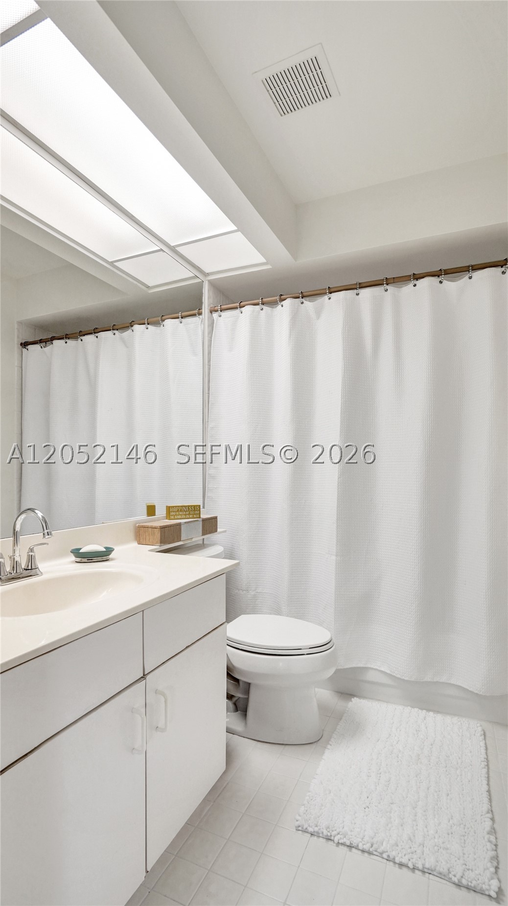 CENTRAL PARK LAKE - Residential