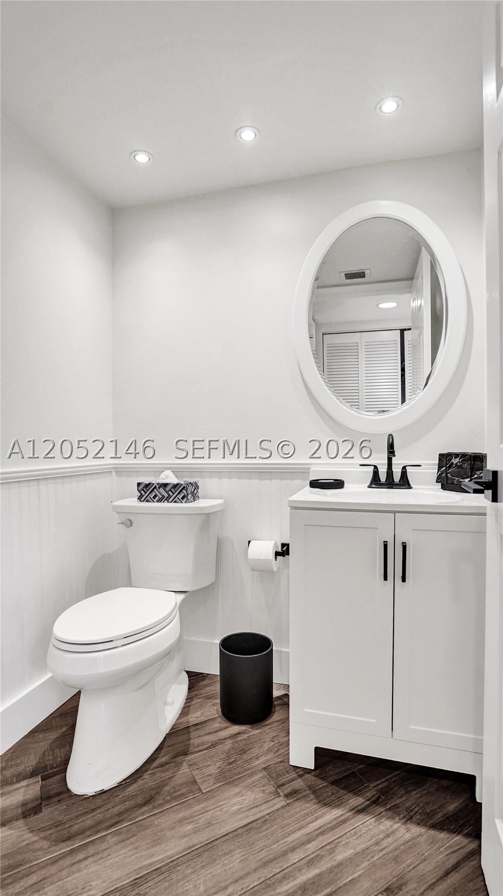 CENTRAL PARK LAKE - Residential