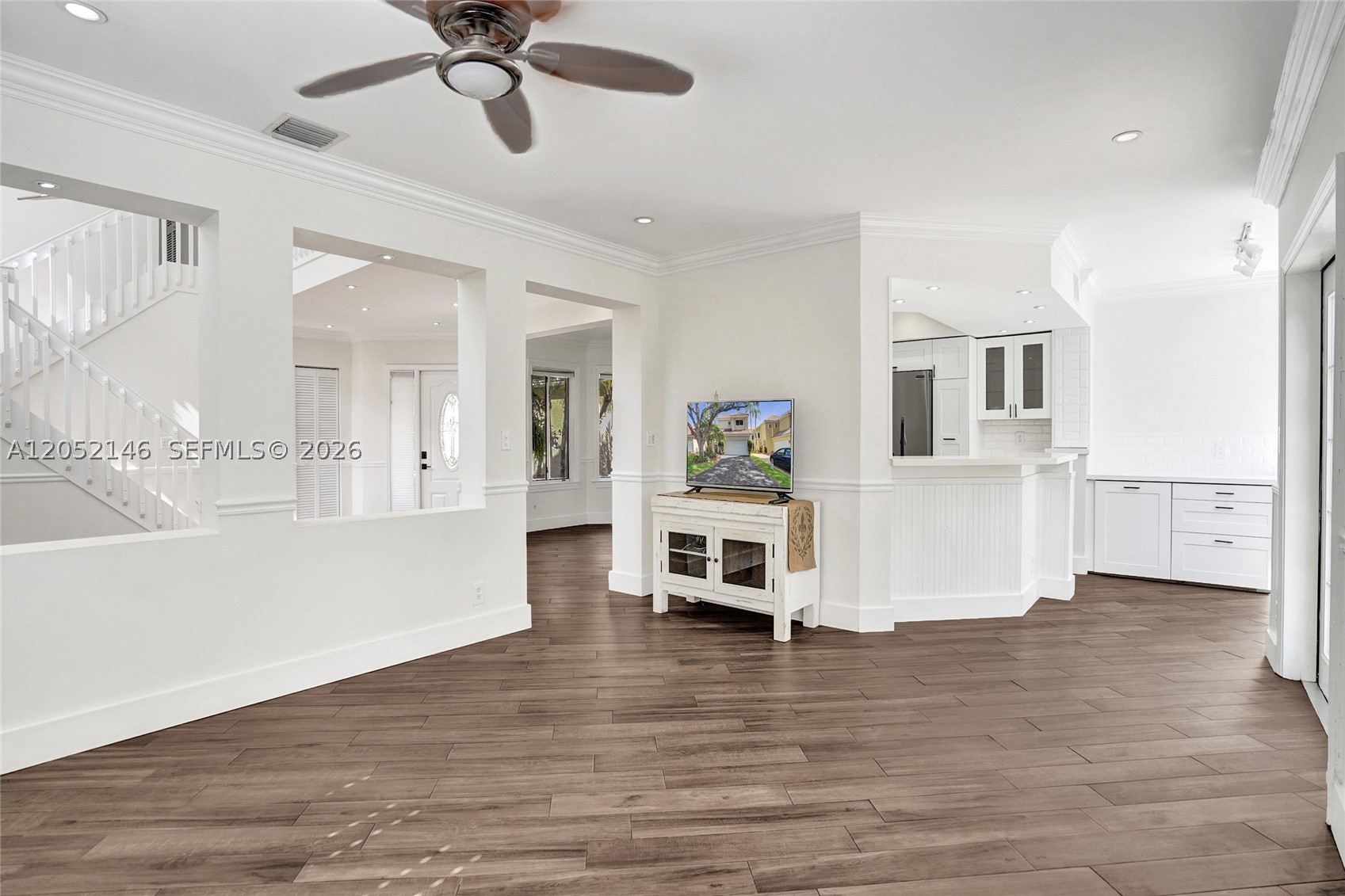 CENTRAL PARK LAKE - Residential
