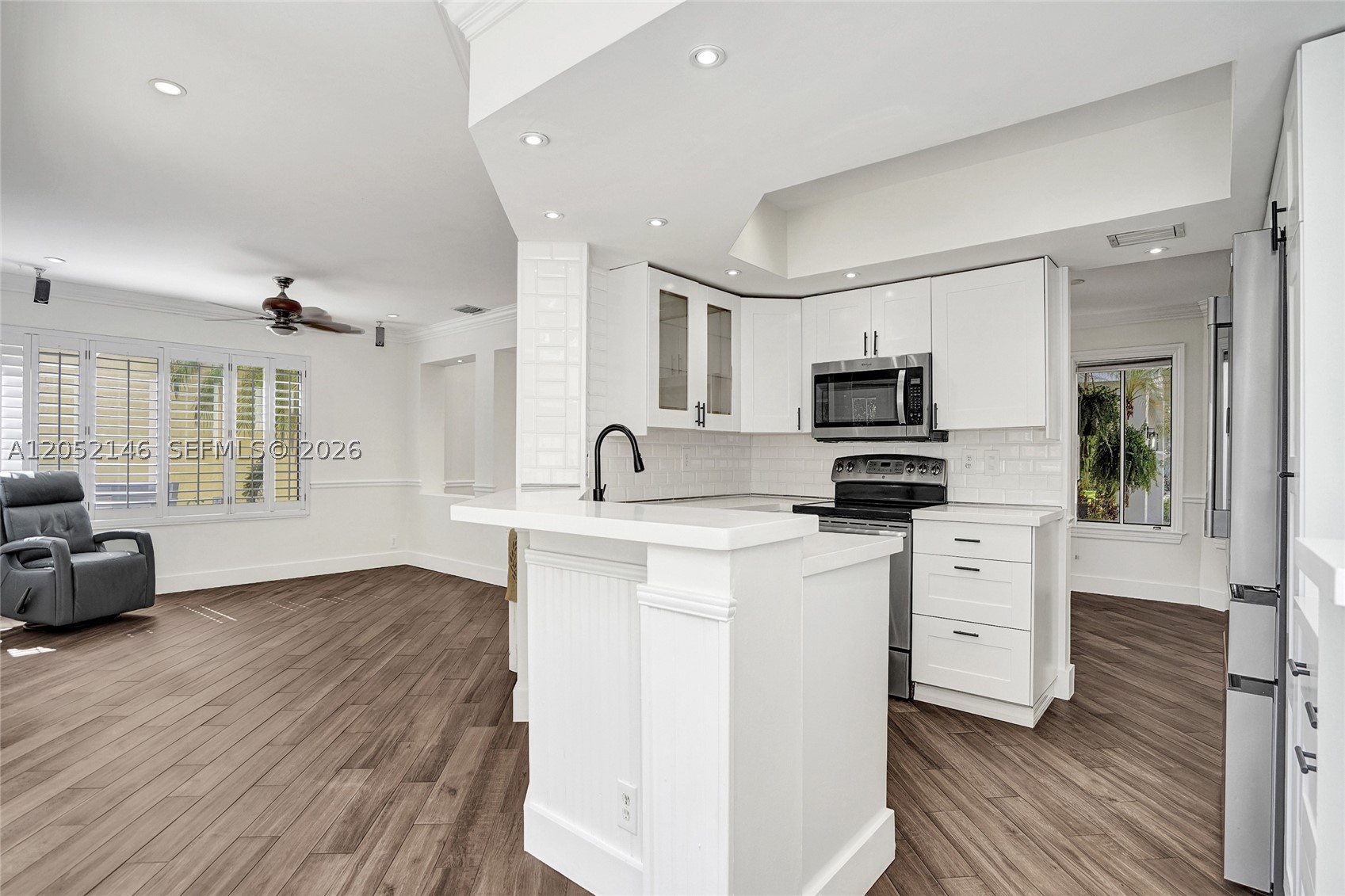 CENTRAL PARK LAKE - Residential