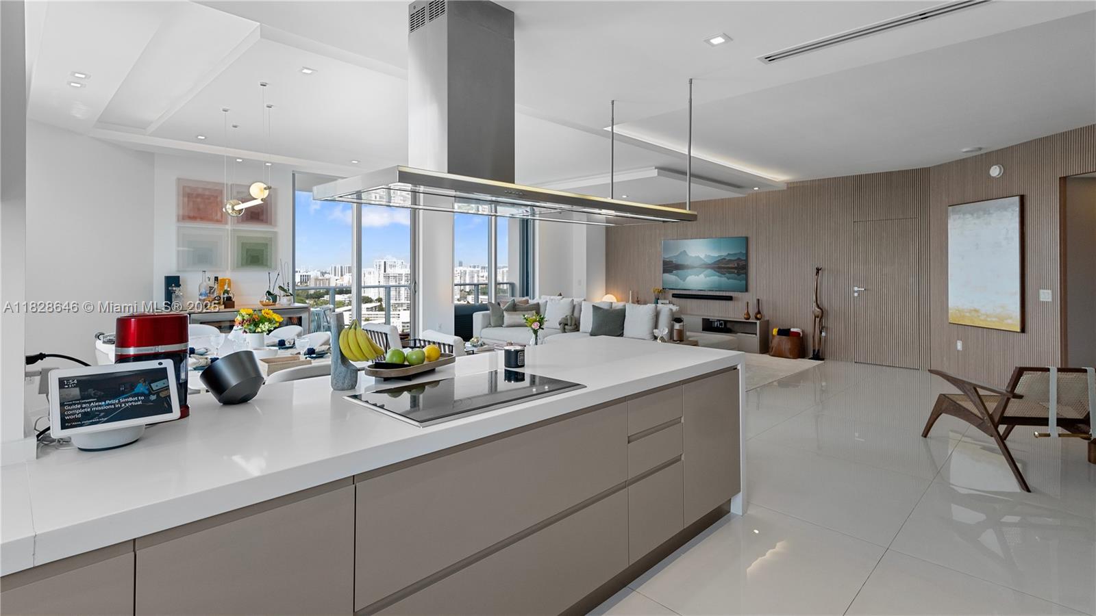MARINA PALMS RESIDENCES N - Residential