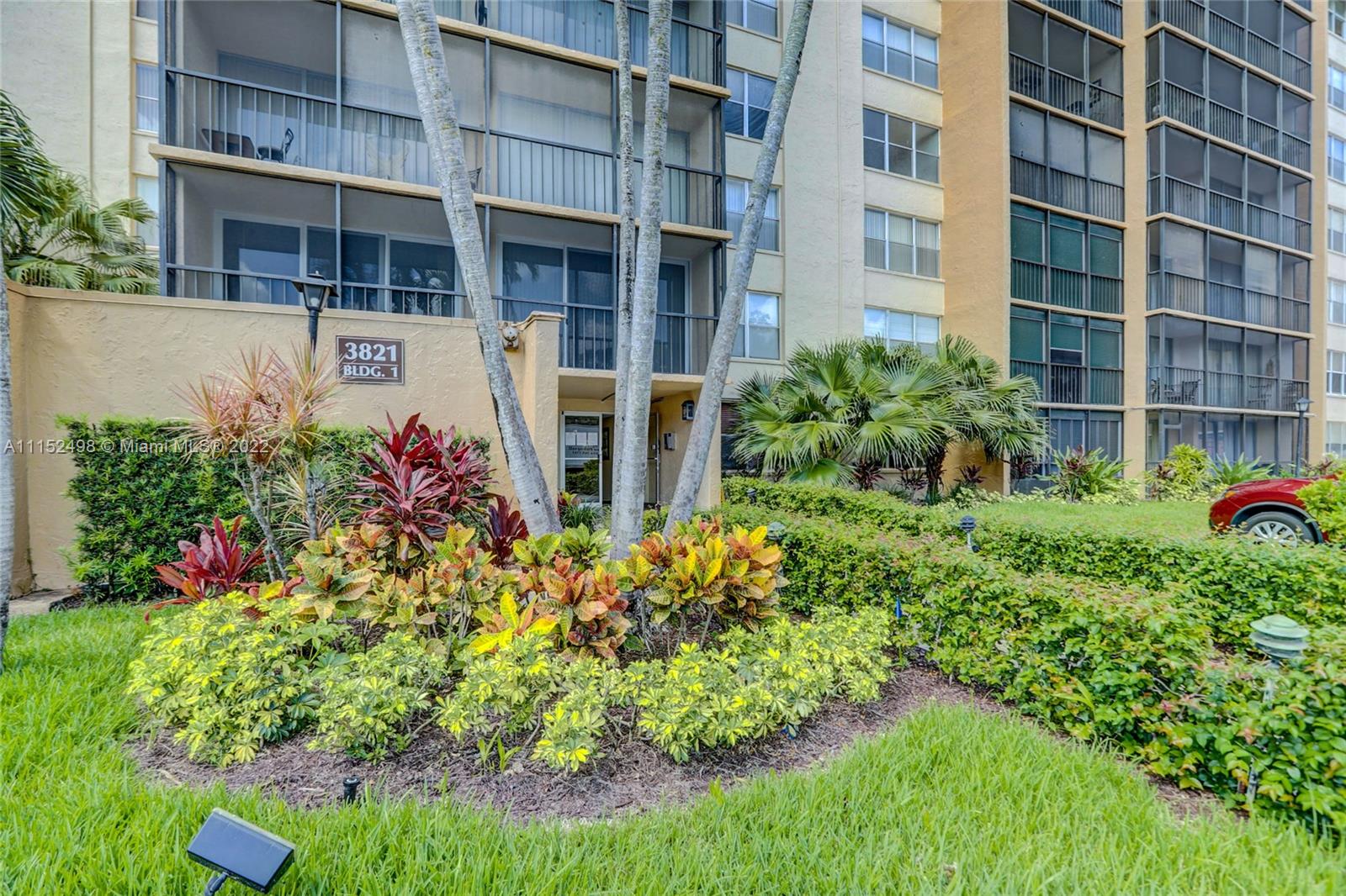 ENVIRON 1 OF II CONDO - Residential