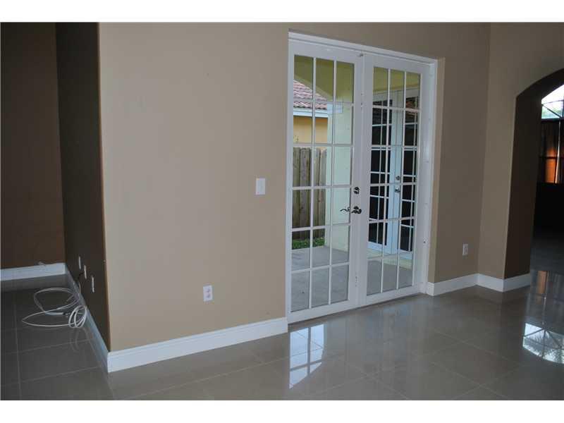 FOREST LAKES HOMES - Residential Lease