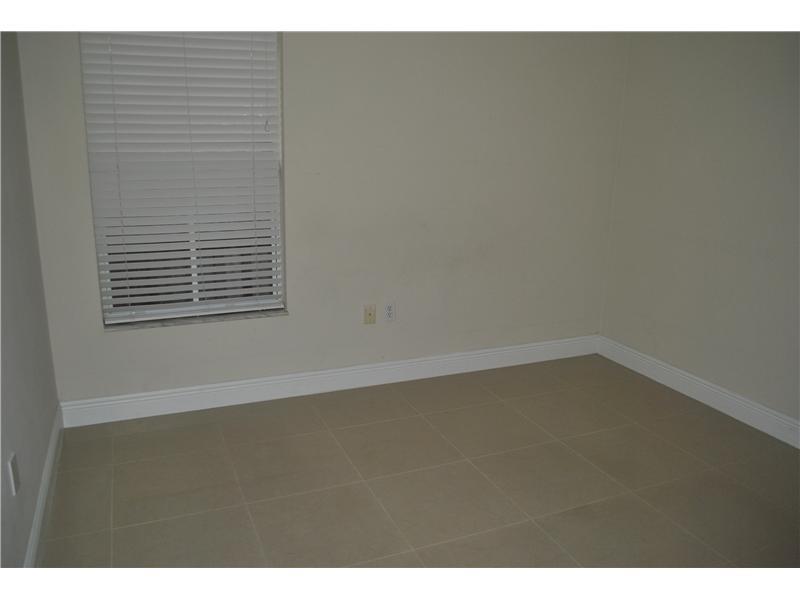 FOREST LAKES HOMES - Residential Lease