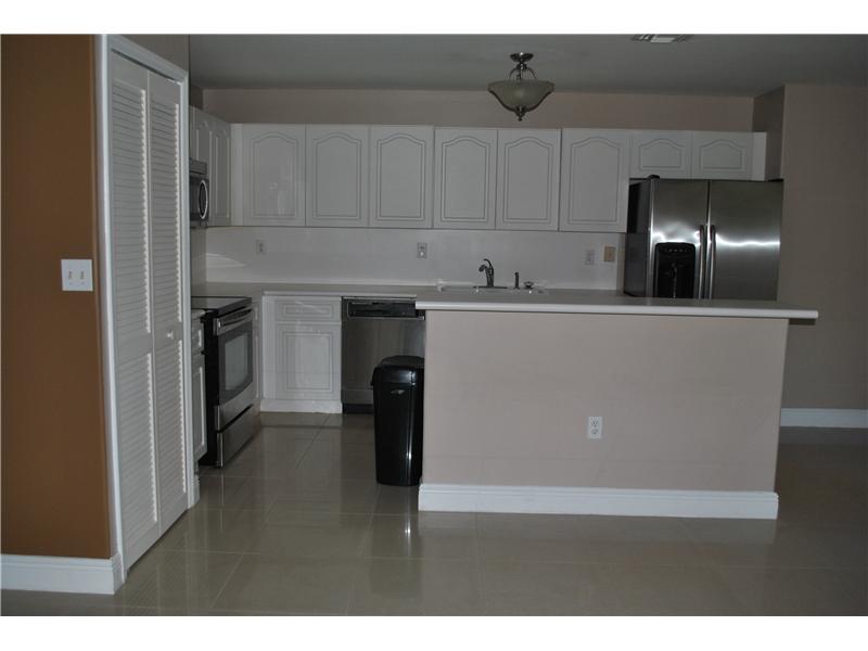 FOREST LAKES HOMES - Residential Lease