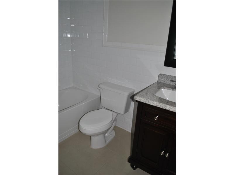 FOREST LAKES HOMES - Residential Lease