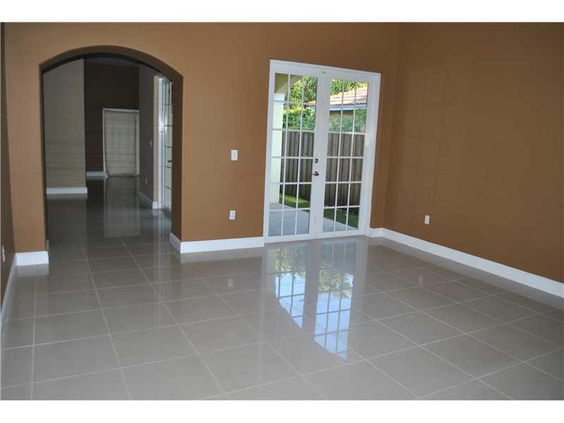 FOREST LAKES HOMES - Residential Lease