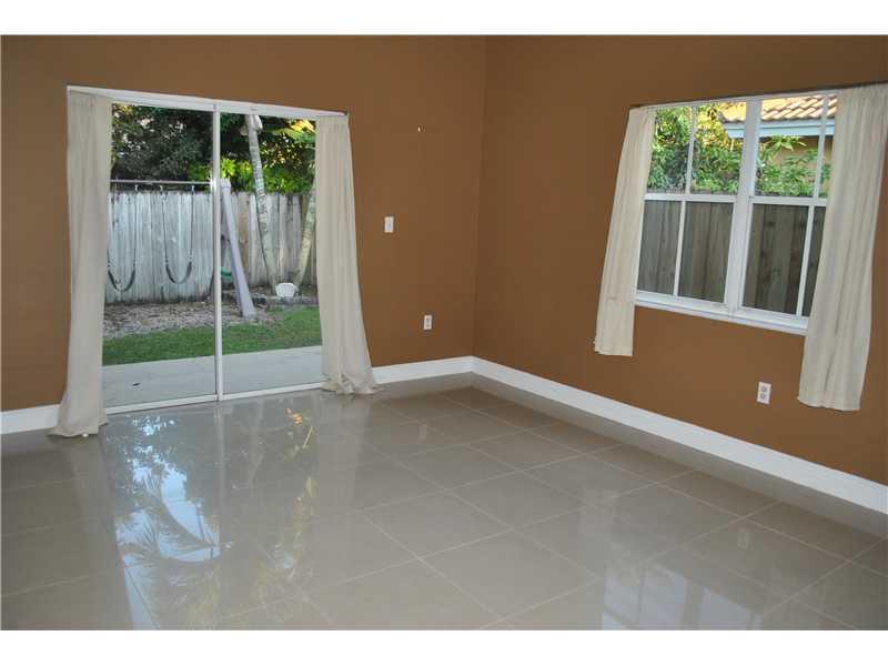FOREST LAKES HOMES - Residential Lease