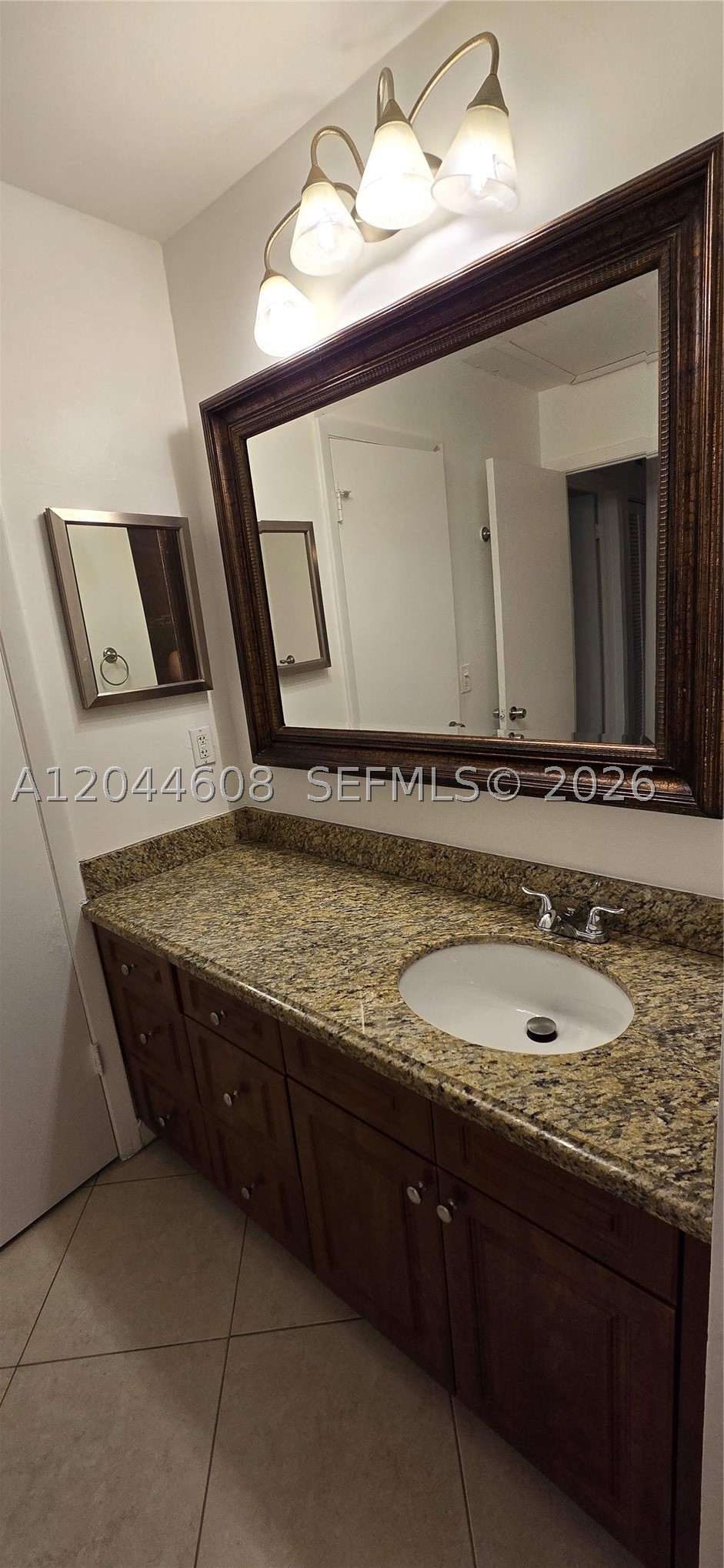 LAKES OF JACARANDA CONDO - Residential Lease