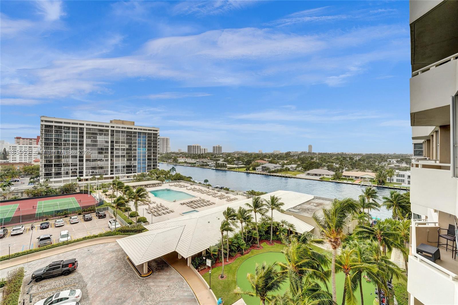 HEMISPHERES CONDO - Residential